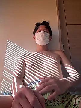 paroncho online show from 12/19/25, 01:23