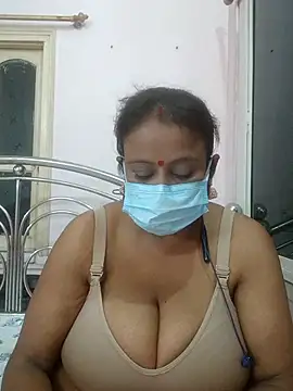 Snapshot of Barna_Love chatting on 04/20/26, 12:41 Barna Love online show from 04/20/26, 12:41