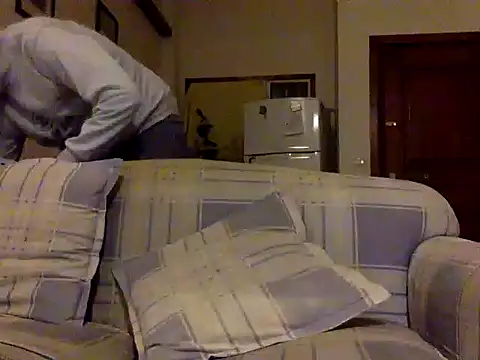 Snapshot of CaiBull chatting on 02/22/26, 08:40 CaiBull online show from 02/22/26, 08:40