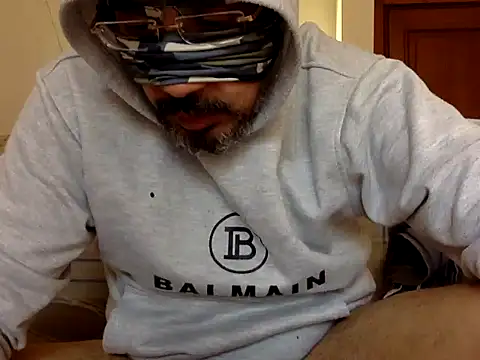 Snapshot of CaiBull chatting on 02/23/26, 09:28 CaiBull online show from 02/23/26, 09:28