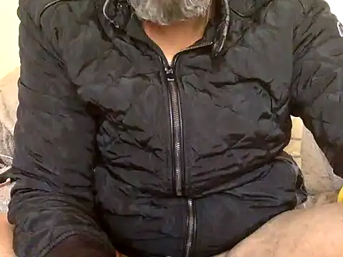 Snapshot of CaiBull chatting on 03/03/26, 10:32 CaiBull online show from 03/03/26, 10:32