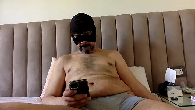 Snapshot of CaiBull chatting on 05/25/26, 05:24 CaiBull online show from 05/25/26, 05:24