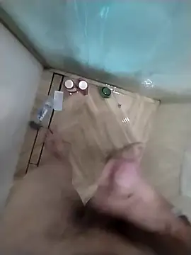 Snapshot of Pio185 chatting on 10/29/25, 09:16 Pio185 online show from 10/29/25, 09:16