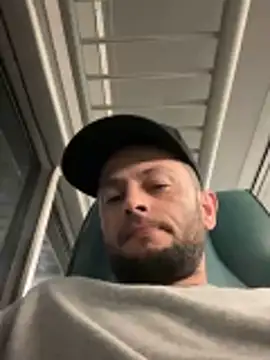 Carlosmauricio123 online show from 03/01/26, 02:13