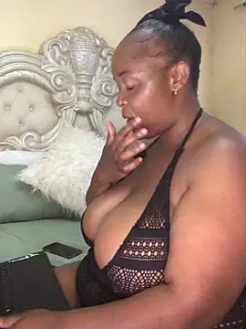 Snapshot of KINKYBOOTI22 chatting on 04/08/26, 05:07 KINKYBOOTI22 online show from 04/08/26, 05:07