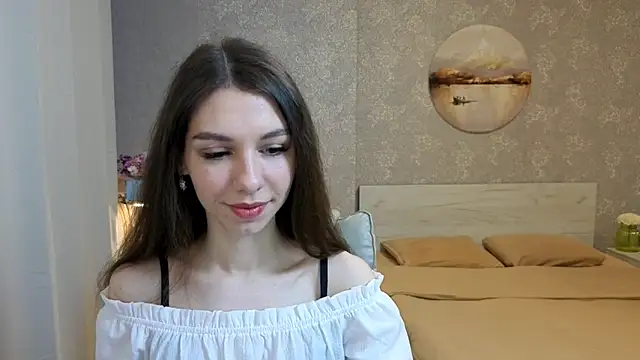 Snapshot of KellyShines chatting on 04/19/26, 01:10 KellyShines online show from 04/19/26, 01:10