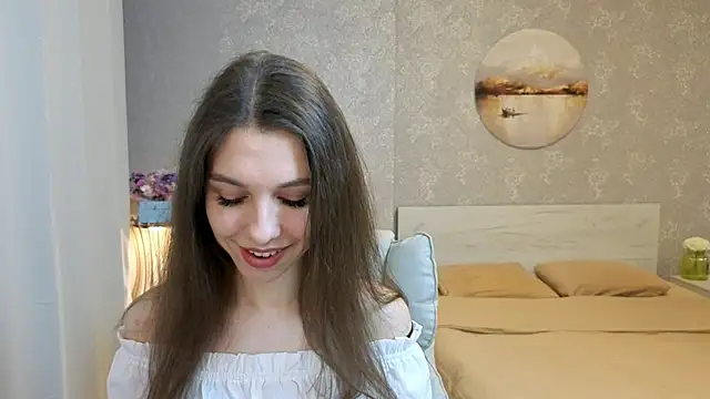 Snapshot of KellyShines chatting on 04/19/26, 06:10 KellyShines online show from 04/19/26, 06:10
