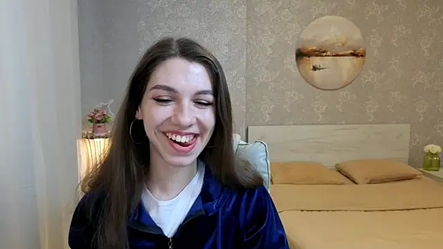 Snapshot of KellyShines chatting on 05/06/26, 03:17 KellyShines online show from 05/06/26, 03:17