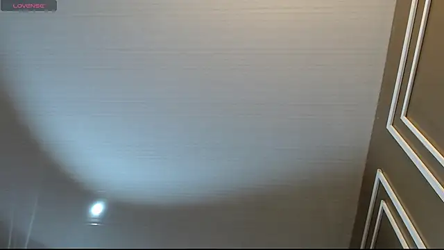 Megara 25 online show from 10/17/25, 01:25