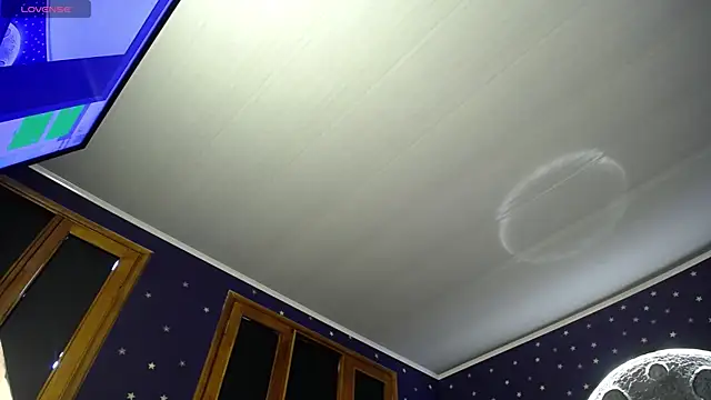 Megara 25 online show from 04/13/26, 03:06