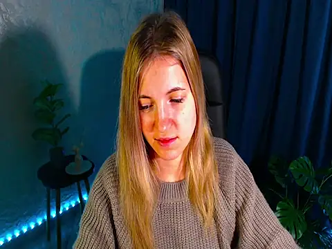 arlana klart online show from 09/15/25, 01:27