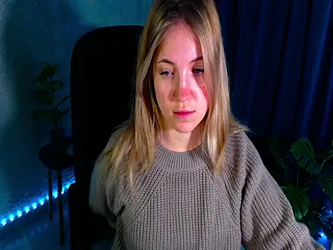 arlana klart online show from 09/16/25, 01:17