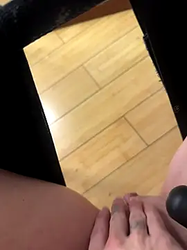 LittleCC1 online show from 11/09/25, 05:22