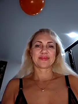 KissMiSveet online show from 11/07/25, 07:03