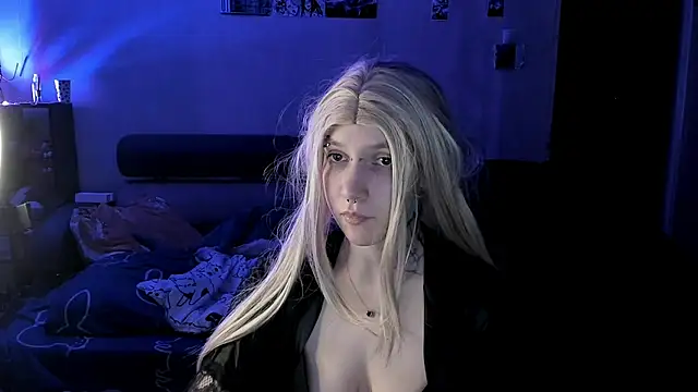 Snapshot of Akira-ivy chatting on 02/27/26, 07:03 Akira-ivy online show from 02/27/26, 07:03