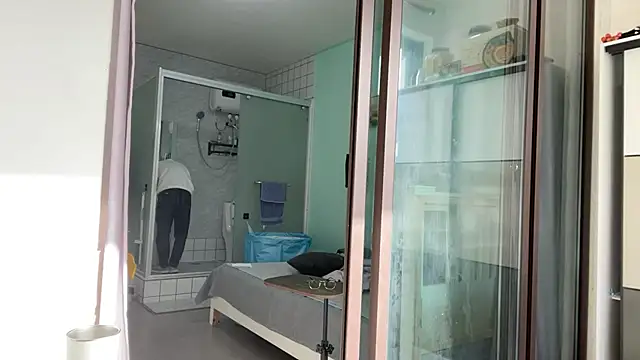 cily online show from 11/27/25, 06:04