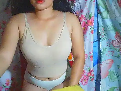 Katie Winslet online show from 12/18/25, 12:06