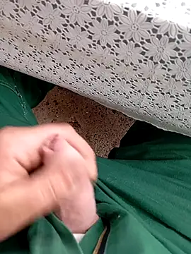 fickfreund019 online show from 04/20/26, 09:23