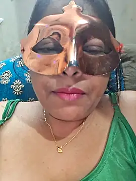 SIMIHOT online show from 10/06/25, 03:42