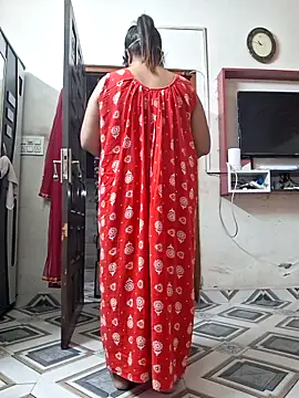 SIMIHOT online show from 05/23/26, 05:06