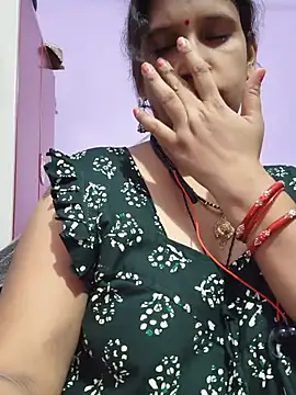 Snapshot of Sonalihot_ chatting on 07/13/26, 09:34 Sonalihot online show from 07/13/26, 09:34
