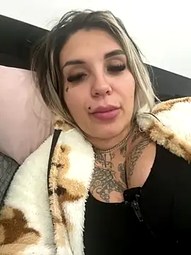 Princess-Jasmine07 online show from 12/16/25, 05:40