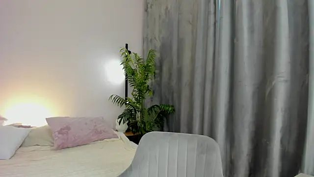 Marie Ellie online show from 05/29/26, 01:36