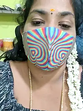 Snapshot of Tamil_Mithra chatting on 05/04/26, 06:37 Tamil Mithra online show from 05/04/26, 06:37