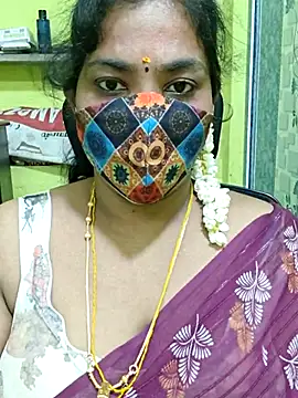Snapshot of Tamil_Mithra chatting on 05/11/26, 04:37 Tamil Mithra online show from 05/11/26, 04:37