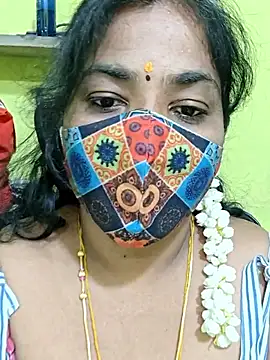 Snapshot of Tamil_Mithra chatting on 05/21/26, 05:09 Tamil Mithra online show from 05/21/26, 05:09