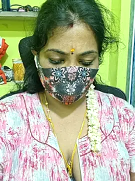 Snapshot of Tamil_Mithra chatting on 05/23/26, 09:41 Tamil Mithra online show from 05/23/26, 09:41