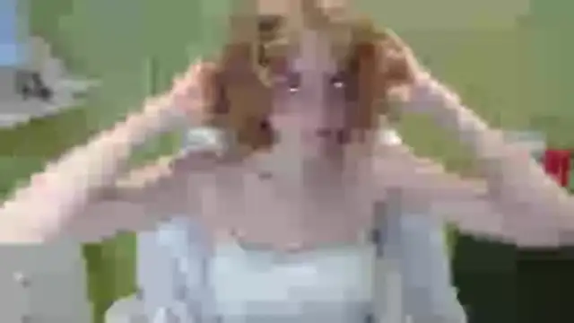 juicyPenny online show from 12/22/25, 07:49