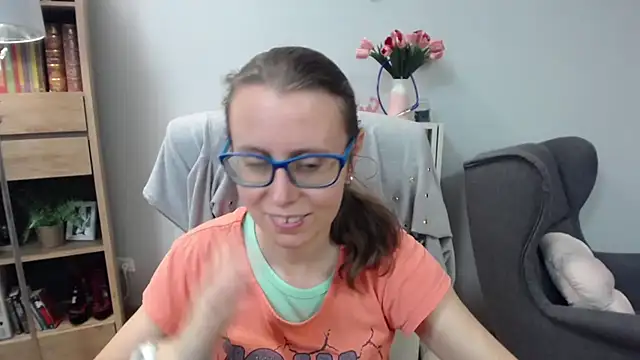 Snapshot of sweetxLizzy chatting on 06/03/26, 04:37 sweetxLizzy online show from 06/03/26, 04:37
