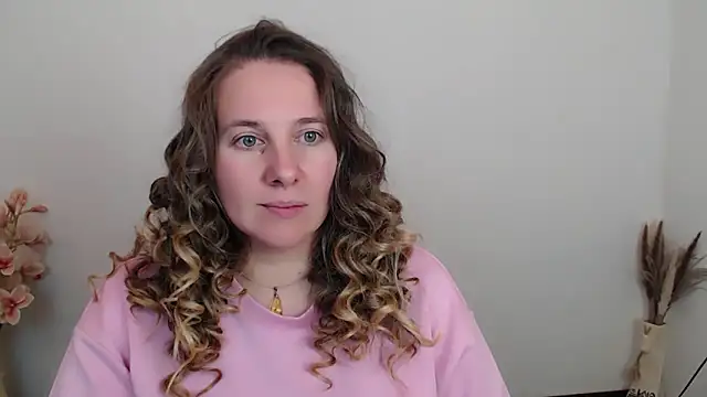 Darklure  online show from 10/07/25, 10:29