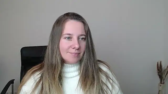 Darklure  online show from 10/29/25, 10:22