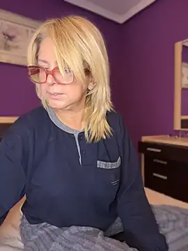 milfevapeccato online show from 05/15/26, 04:19