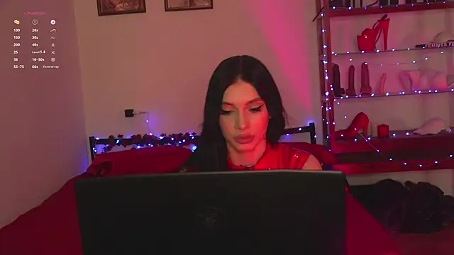 Olivia Faye online show from 05/18/26, 05:52