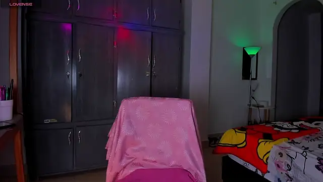 latingabby online show from 10/07/25, 10:51