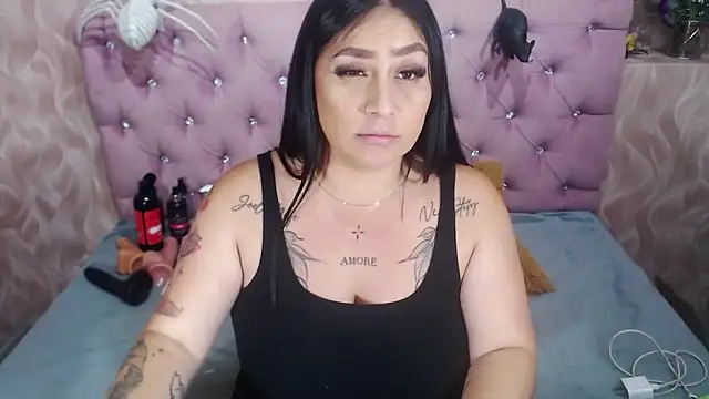 Naomi Braunx online show from 10/31/25, 12:55