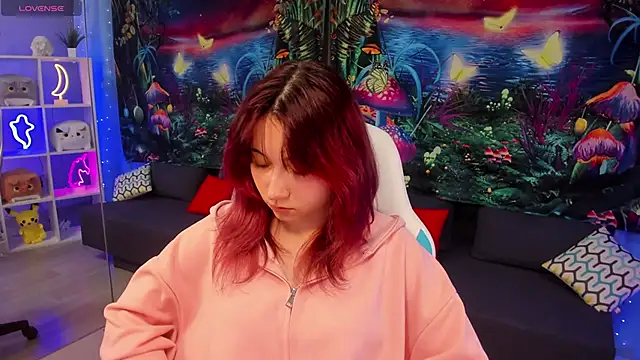 ClaraParks online show from 11/24/25, 07:13