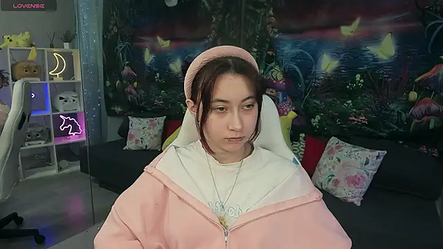 ClaraParks online show from 02/04/26, 08:36