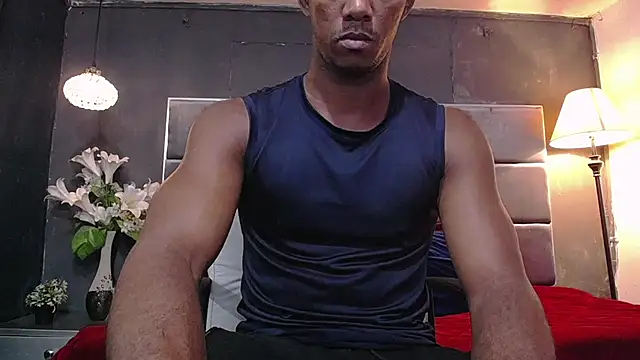 Snapshot of blackbignude chatting on 10/02/25, 01:23 blackbignude online show from 10/02/25, 01:23