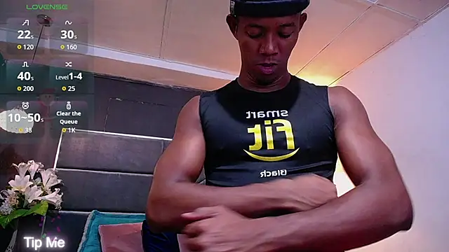 blackbignude online show from 11/21/25, 01:37