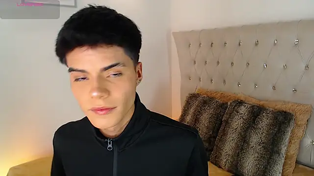 Dulcey  online show from 10/04/25, 04:21