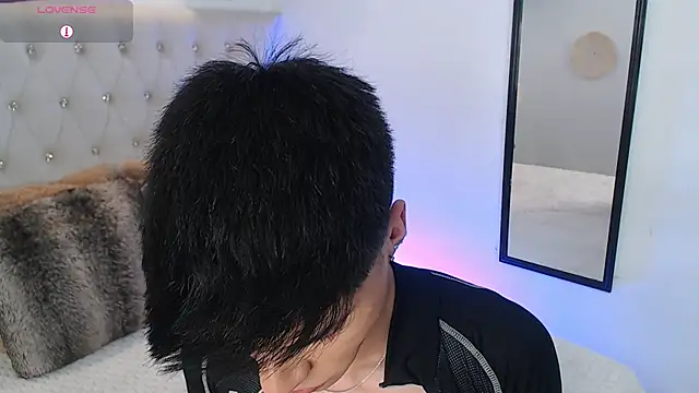 Dulcey  online show from 10/12/25, 04:11