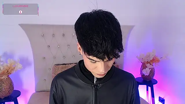 Dulcey  online show from 01/13/26, 05:13