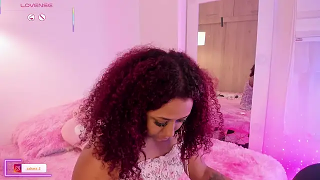  Zahara  online show from 11/25/25, 11:05