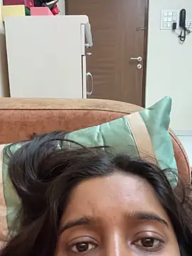 desitease online show from 10/13/25, 08:53