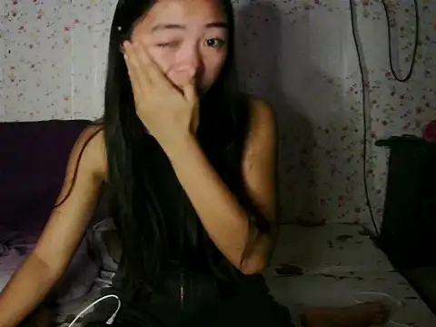 SweetMissPinay18 online show from 12/22/25, 11:35