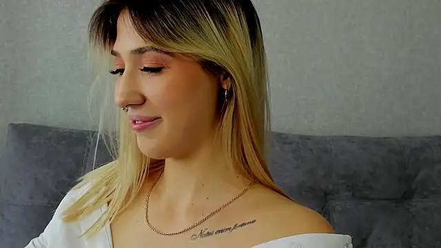 Bella svon online show from 09/11/25, 08:14